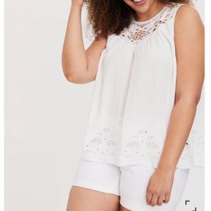 TORRID White Eyelet Challis Babydoll Top, Size 2